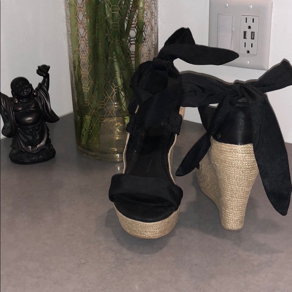 UGG Shoes - UGG wedges